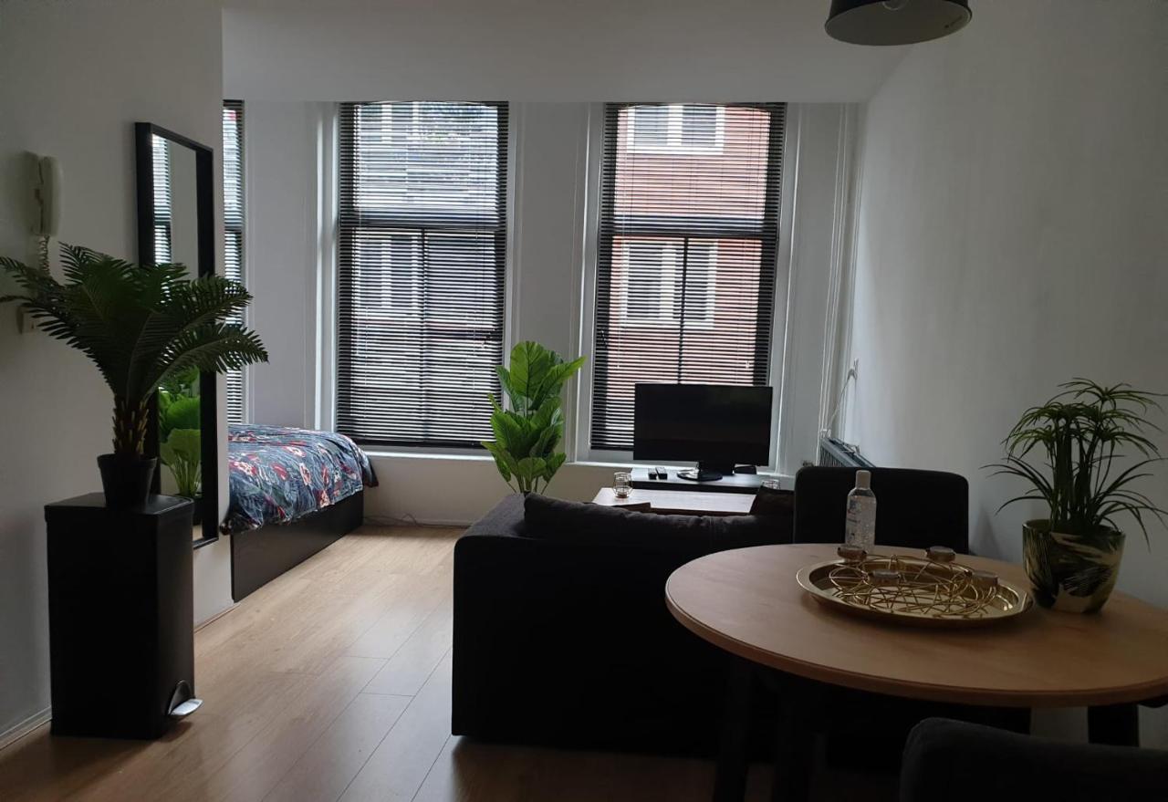 Recharge Hostel Rotterdam Kültér fotó