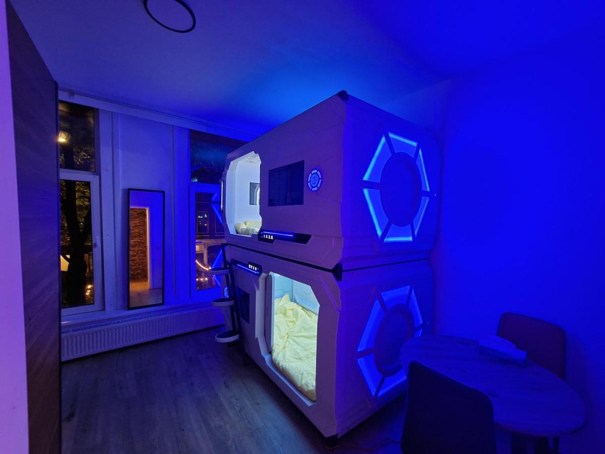 Recharge Hostel Rotterdam Kültér fotó