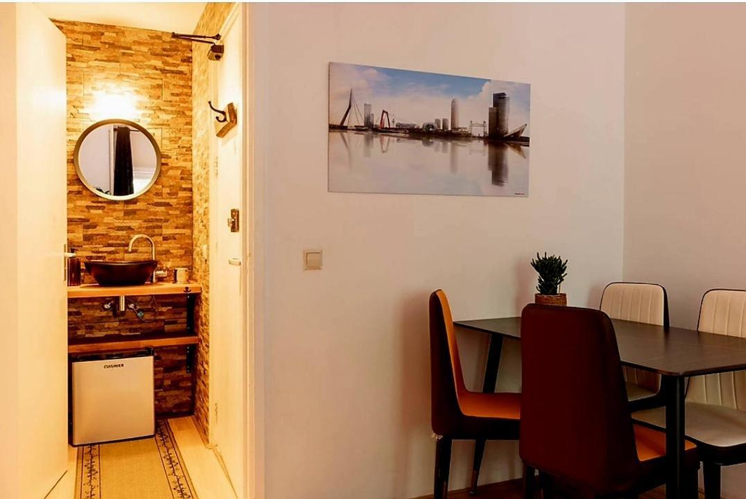 Recharge Hostel Rotterdam Kültér fotó