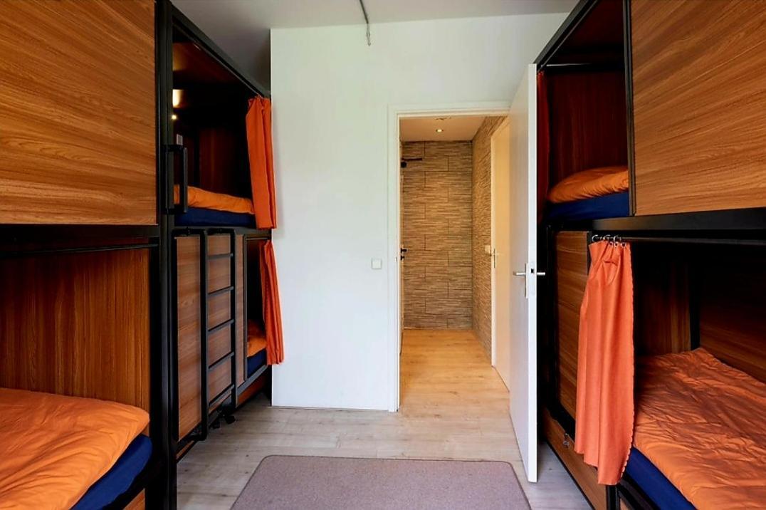 Recharge Hostel Rotterdam Kültér fotó